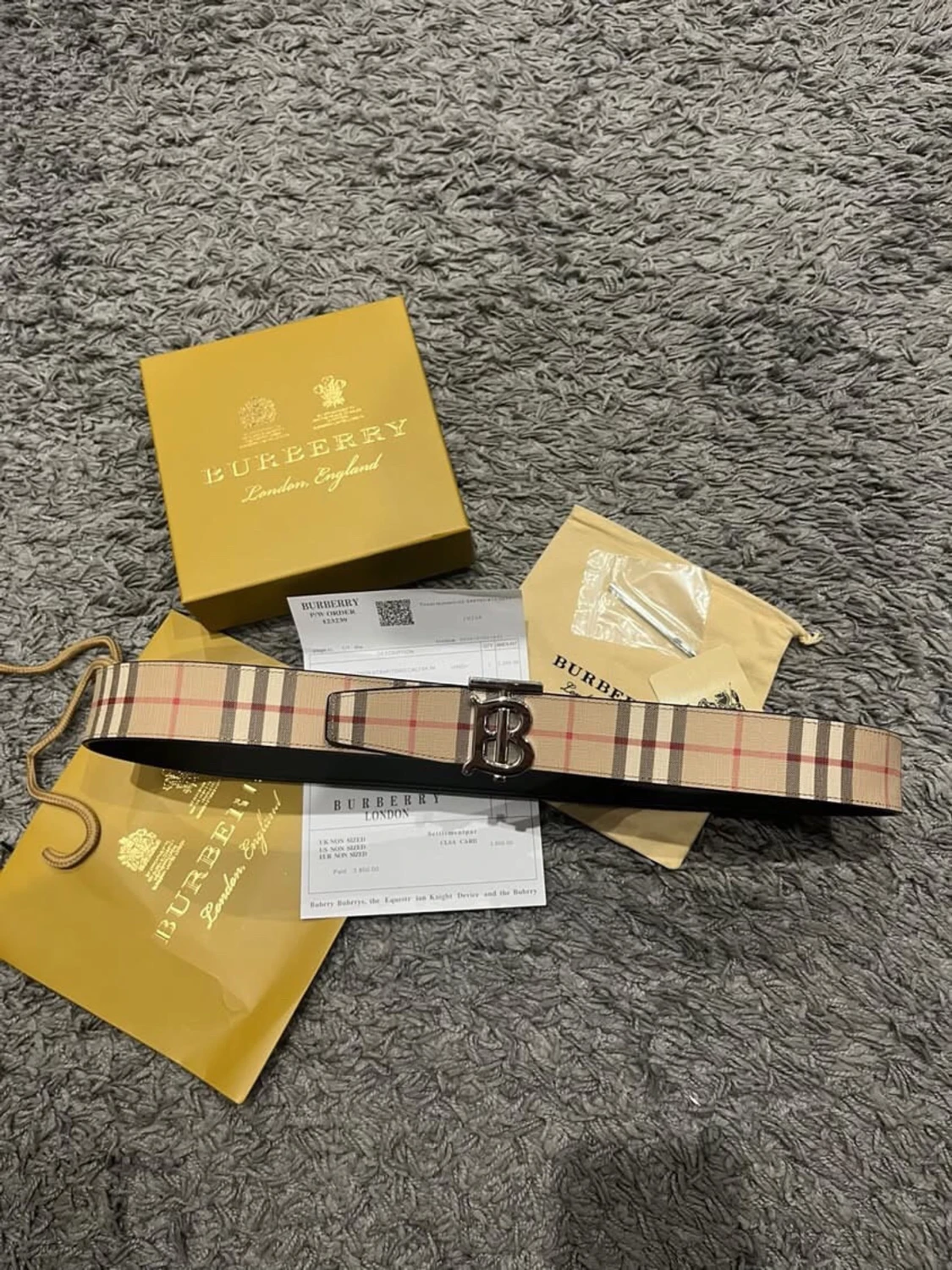 Burberry bälte - 2