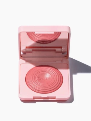 CAIA Glow Blush - Wild Strawberry - Säljer ett helt oöppnat CAIA Glow Blush i färgen Wild Strawberry då jag köpte fel färg 🩷 Som man ser på bilderna har jag inte öppnat tejpen på förpackningen alls!