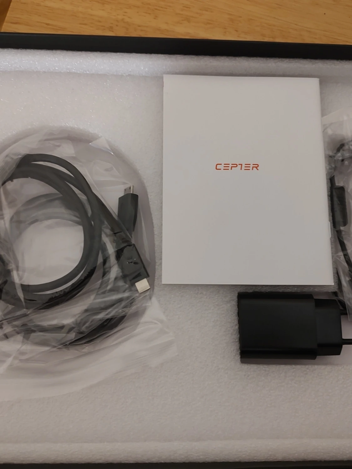 Cepter Nano 15,6" bärbar Full HD-skärm - Oanvänd - 3