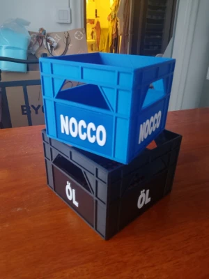 Mini Ölback för 4 burkar  - Mini Ölback för 4 burkar smal Nocco variant eller standard burk valfri färg och text 