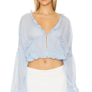 Revolve Blus - Otroligt vacker blus från revolve! NYPIS: 1198kr SEK. Ny med prislapp kvar. Kvar i original-förpackningen 