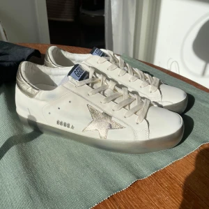 Golden goose skor guld - Bra skick, kommer med dustbag