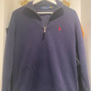 Ralph Lauren Quarter Zip - Helt ny och påse ingår! Passar även som XS (är väldigt slim fit)