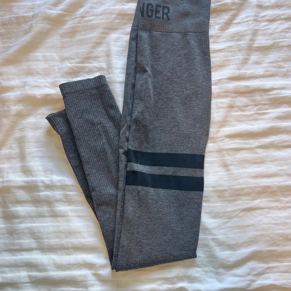 Grå tights från Stronger