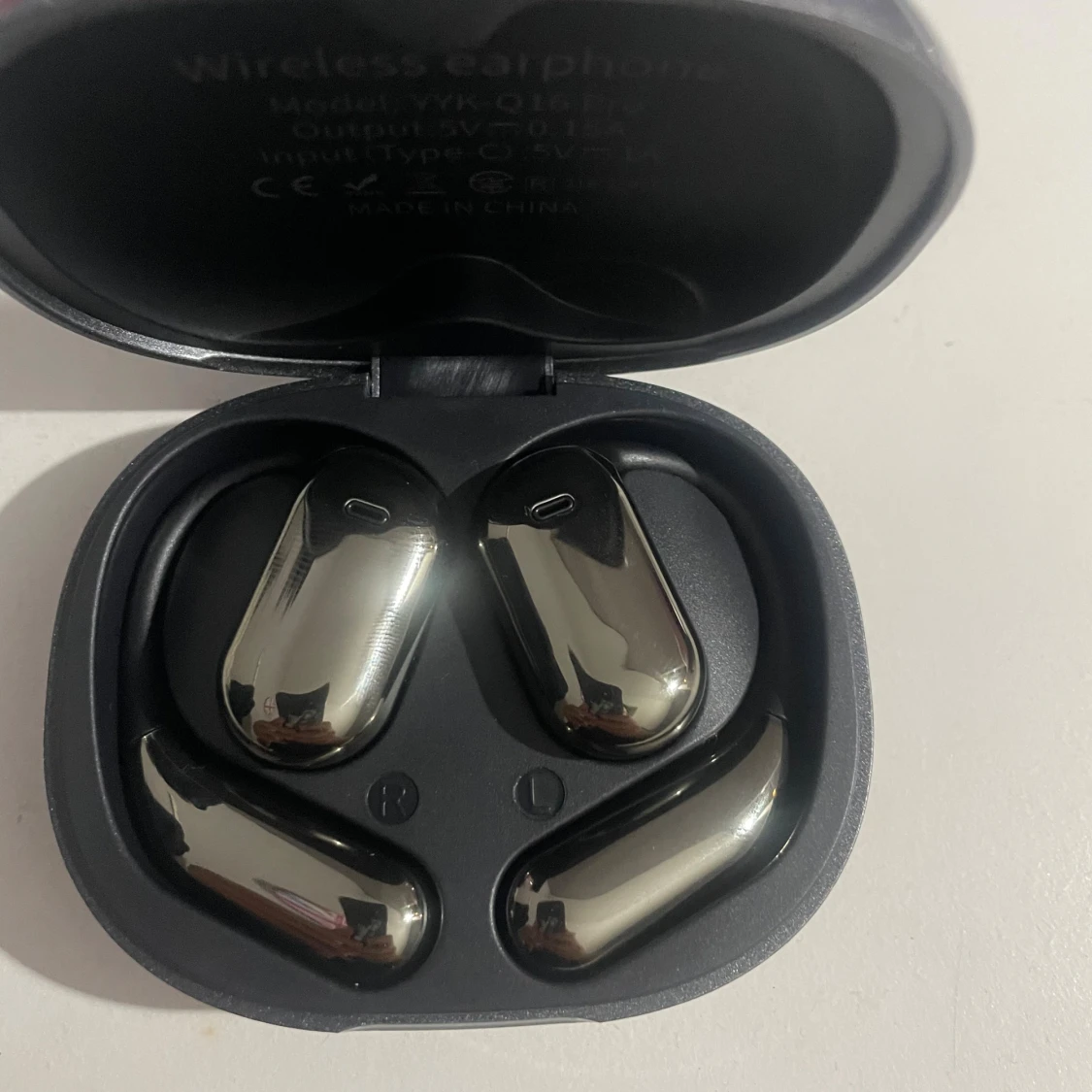 YYK-Q16 Pro Wireless Earphones - 1