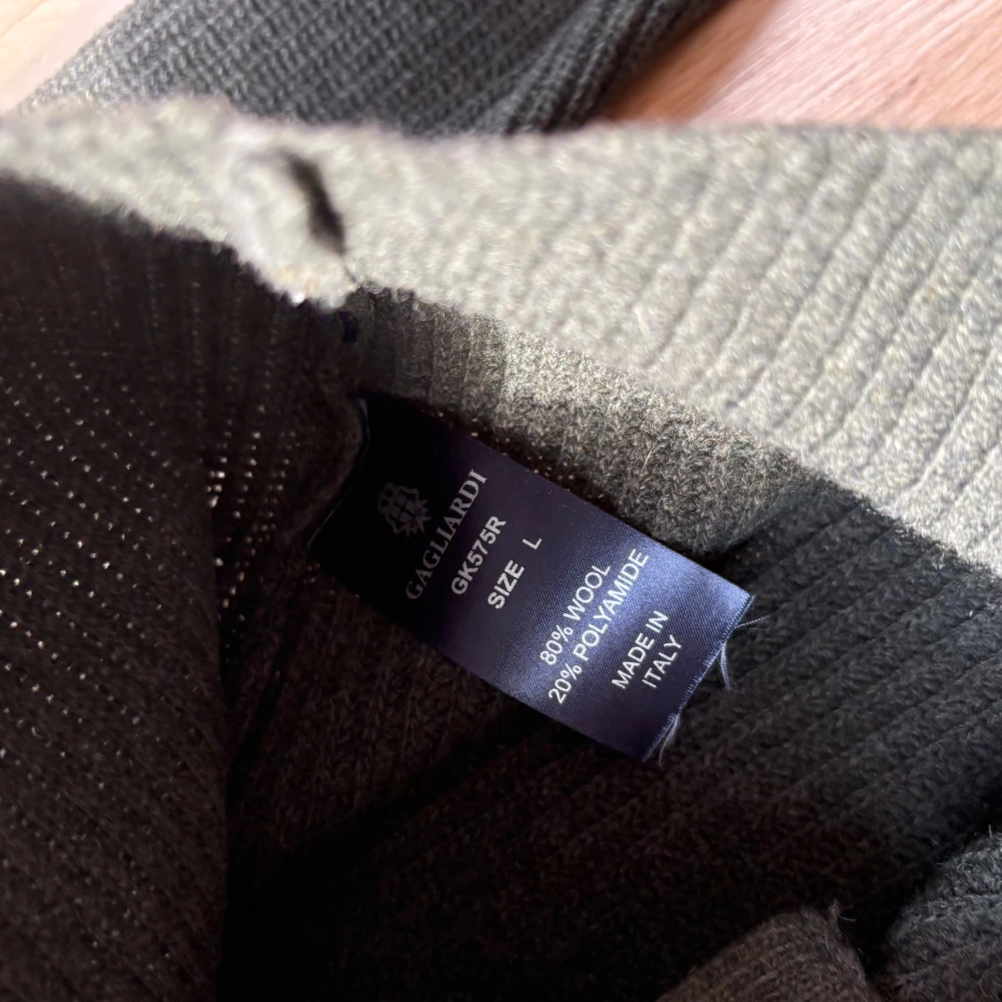 Stickad Ull kofta grön - 2