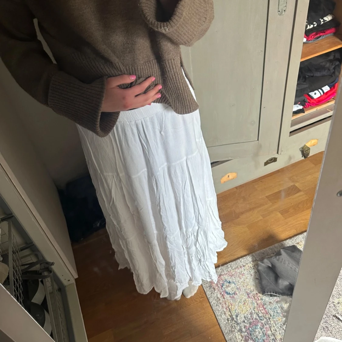 Vit långkjol från Stradivarius