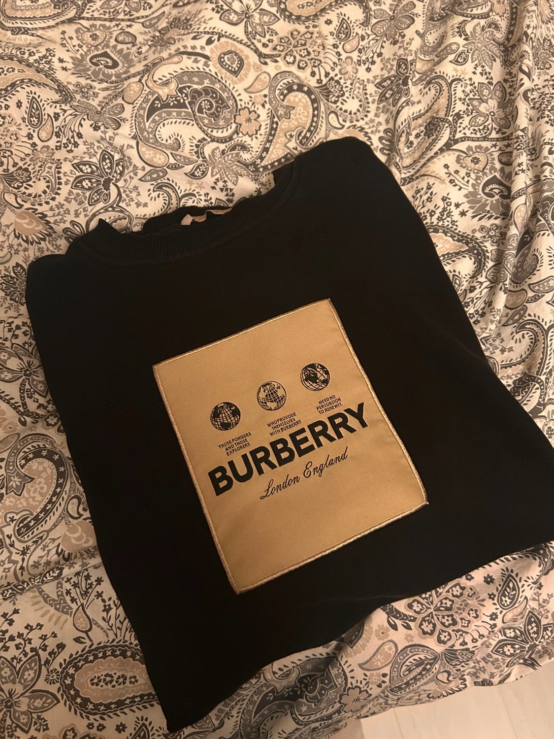Svart Burberry sweatshirt  - 3