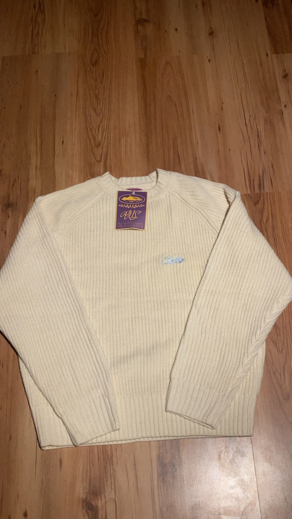 Beige stickad tröja från Cardez