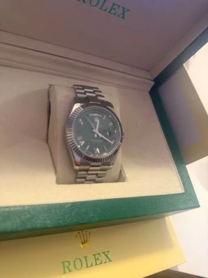 Klocka  - Hej säljer en riktig fet klocka skick 10/10