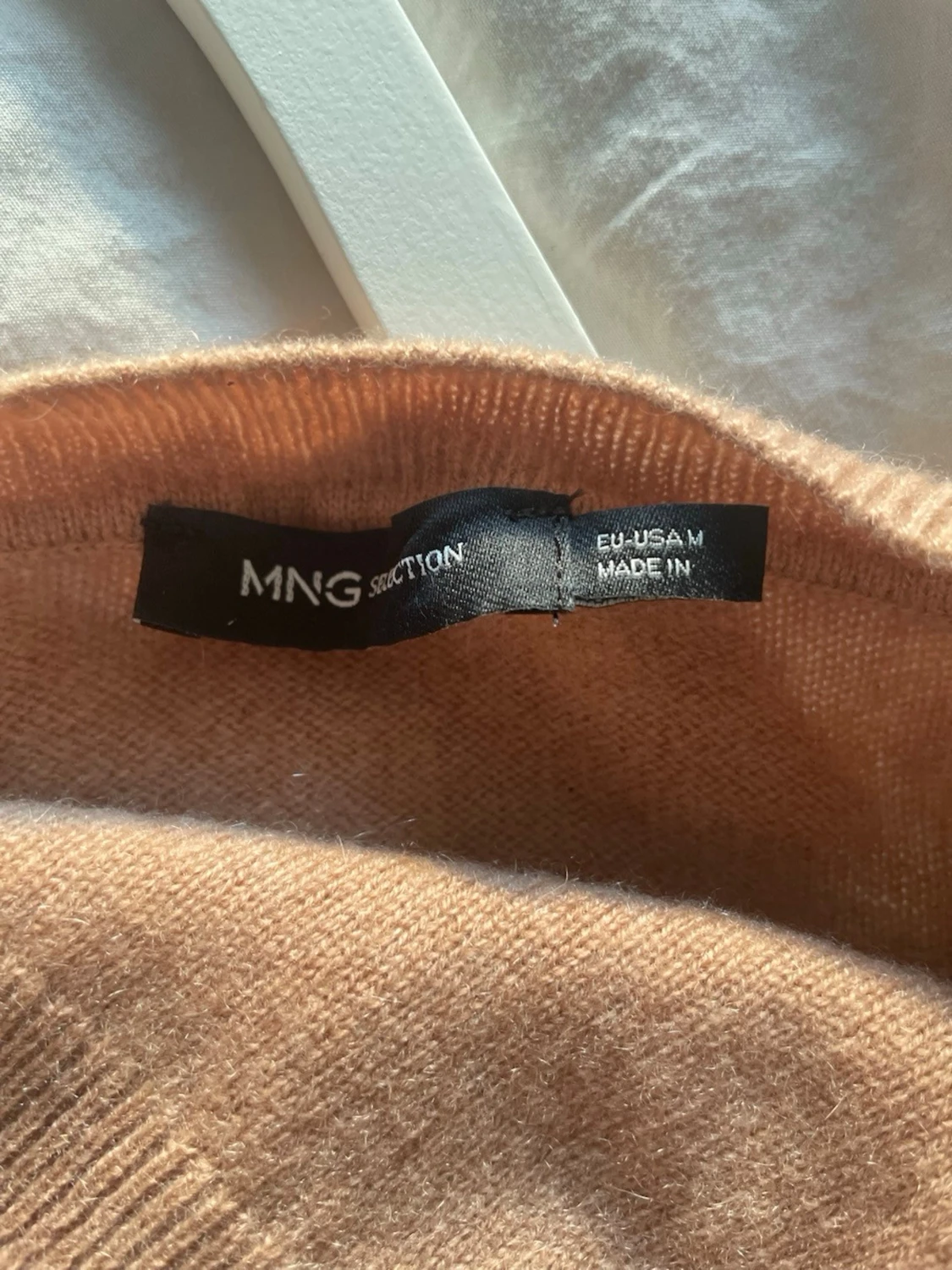 Beige kashmirtröja med rund hals - 2