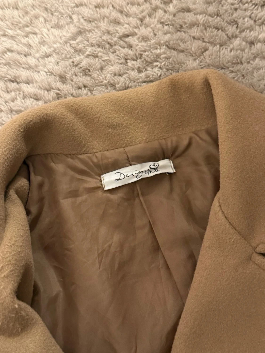 Beige kappa från design by si - 2