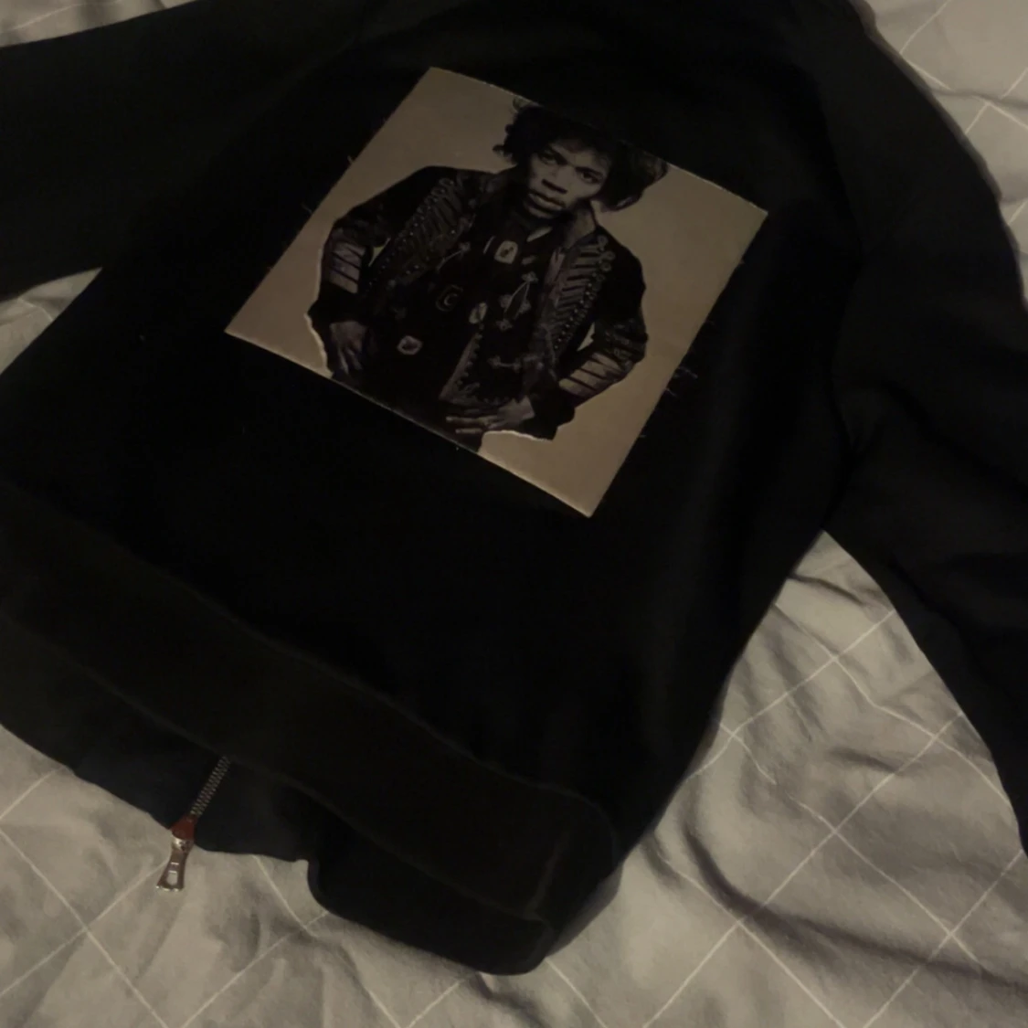 Svart zip från Limitato - 1