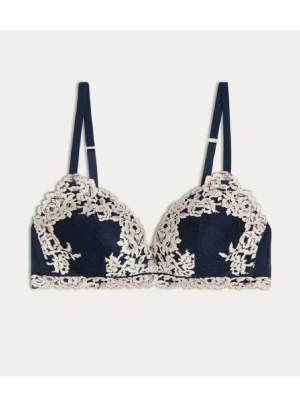 Intimissimi bh - Säljer en helt oanvänd intimissimi bh i storlek 75B. OBS! Bh är något mörkare än den färg som syns på bilden. 