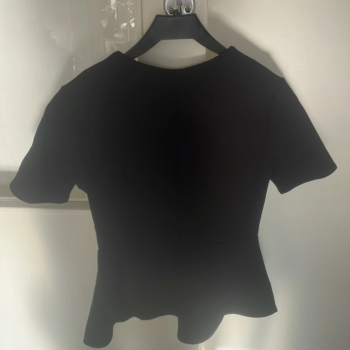 Svart peplum topp från H&M XS - 2