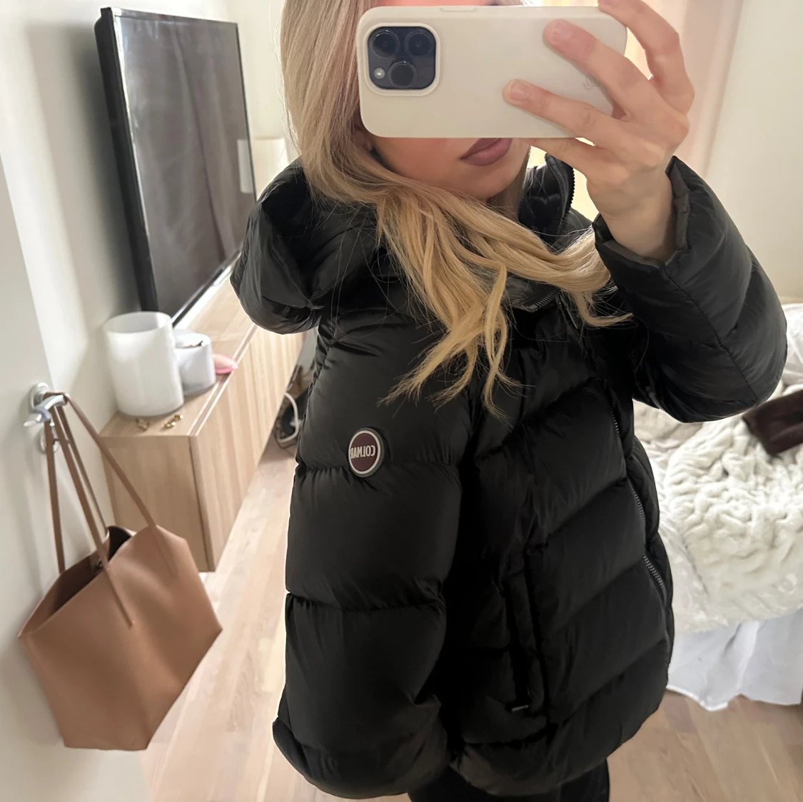 Svart Colmar pufferjacka med huva - 1