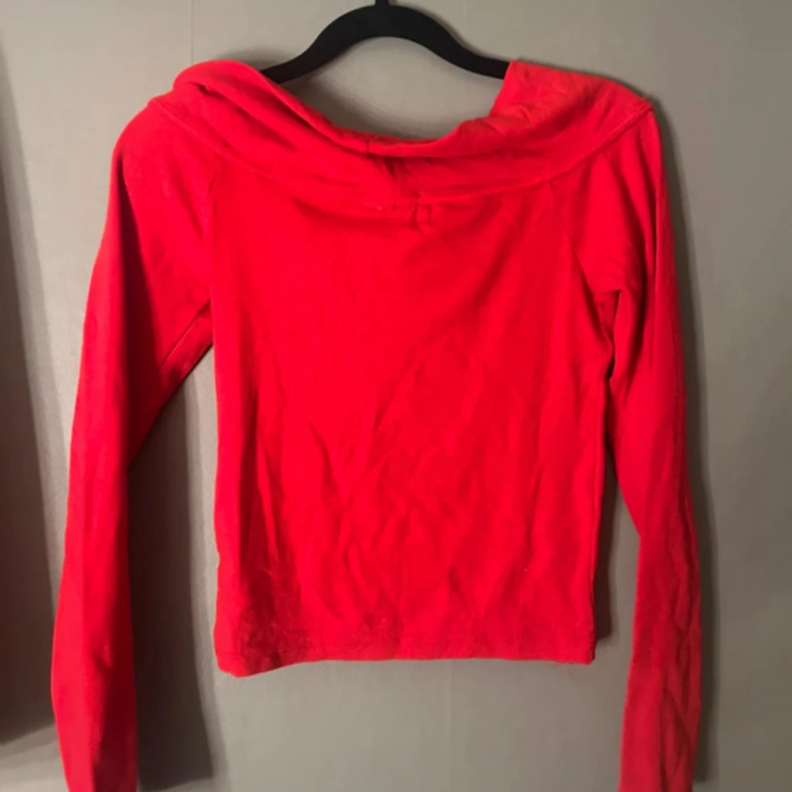 Röd långärmad topp från FB Sister - 1