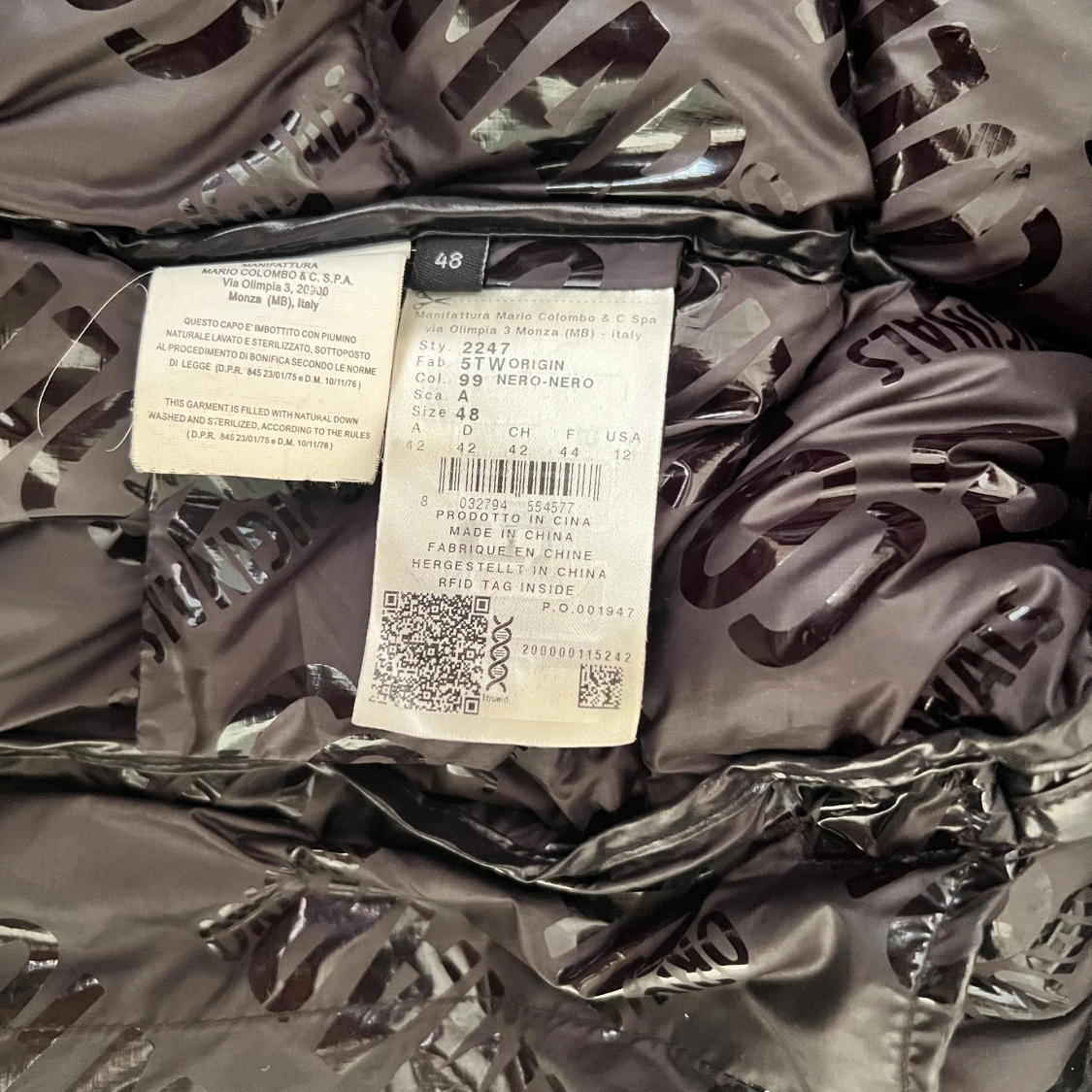 Svart pufferjacka från Colmar - 4