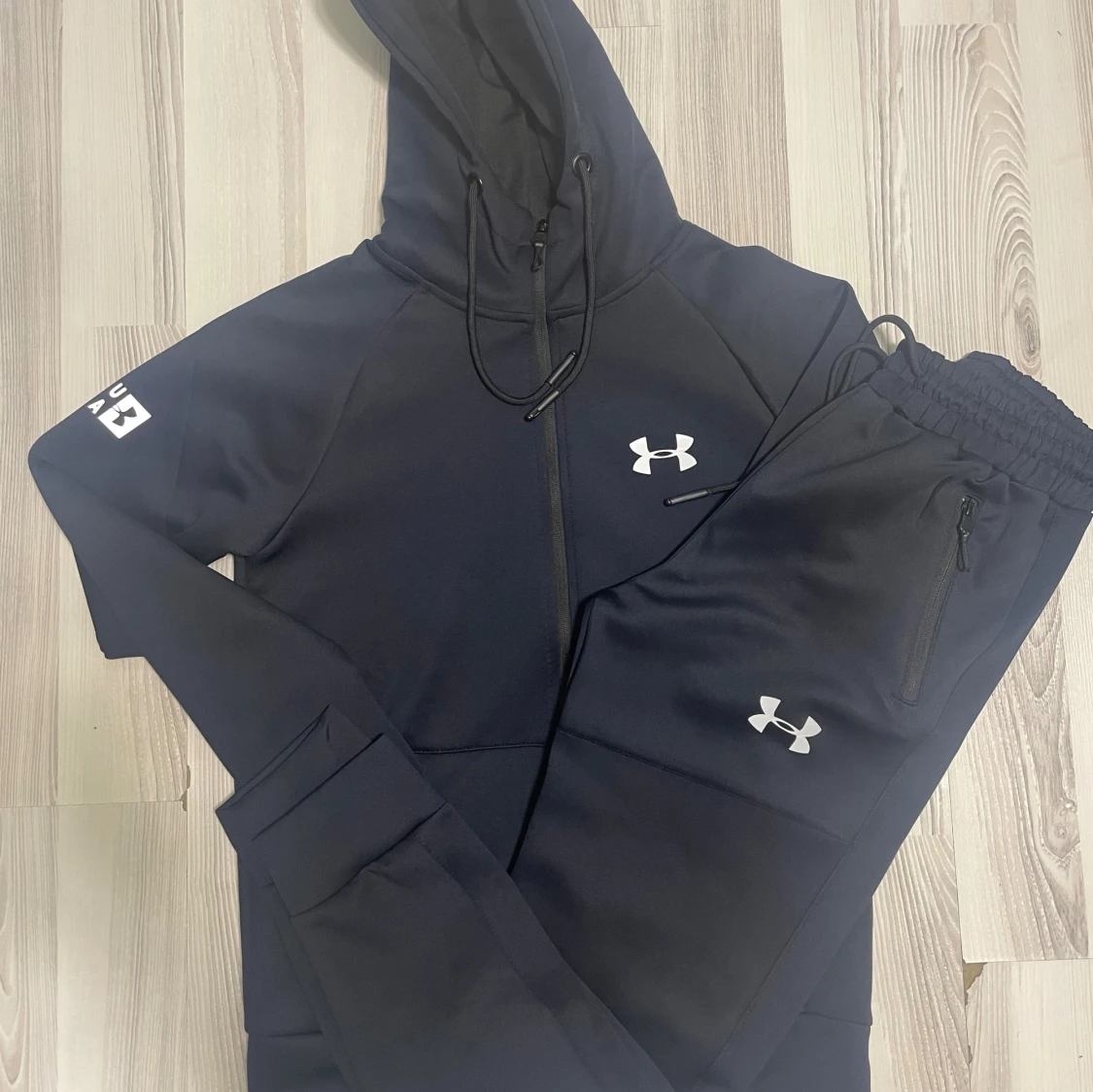 Under Armour