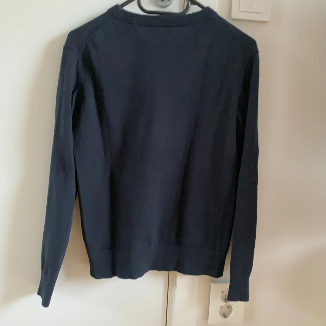 Mörkblå bomullströja från GANT - 1