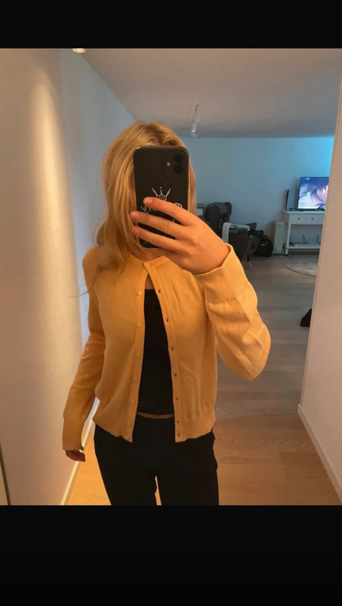 Aprikos stickad  kofta med knappar - 2