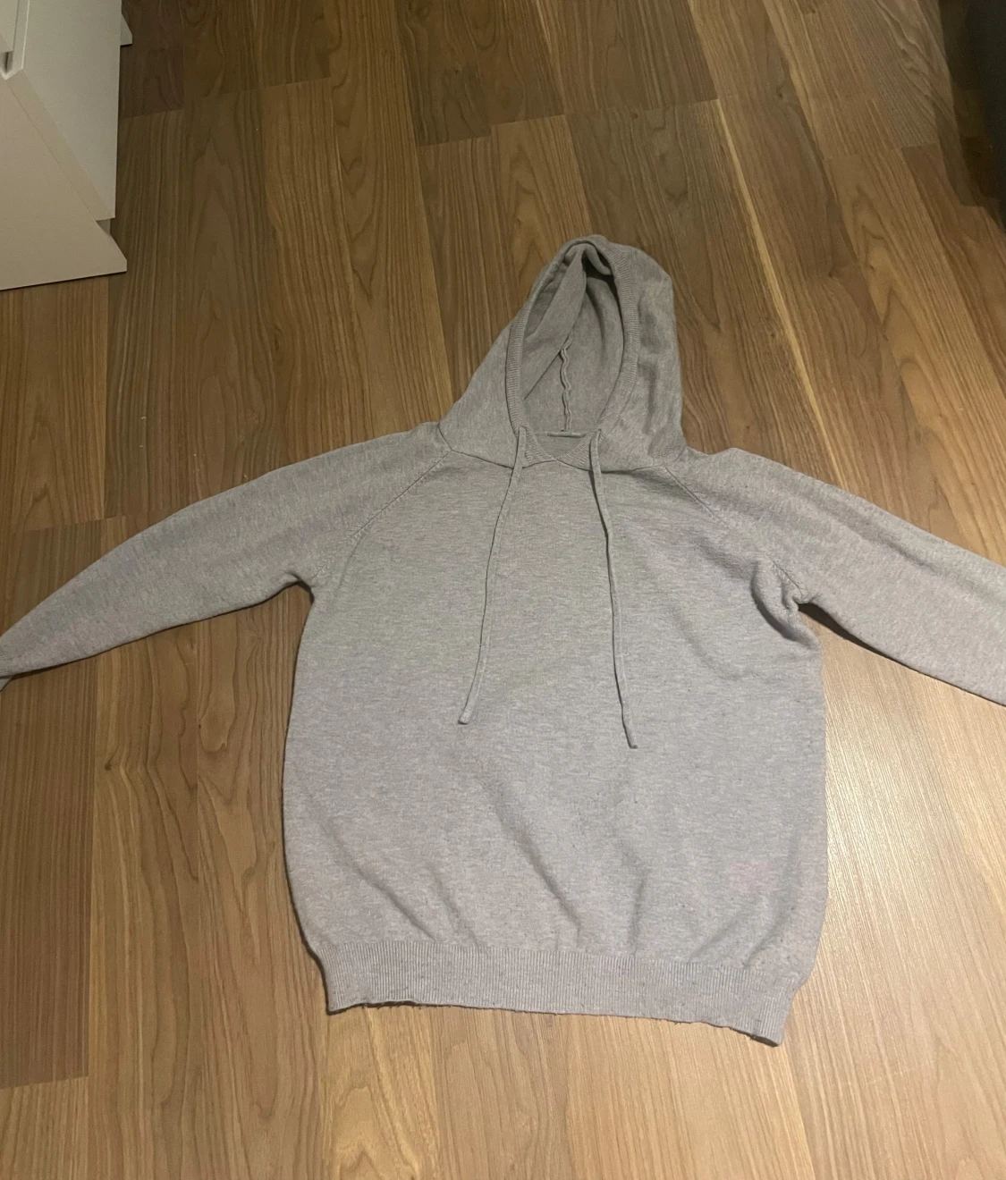 Grå merinoull hoodie