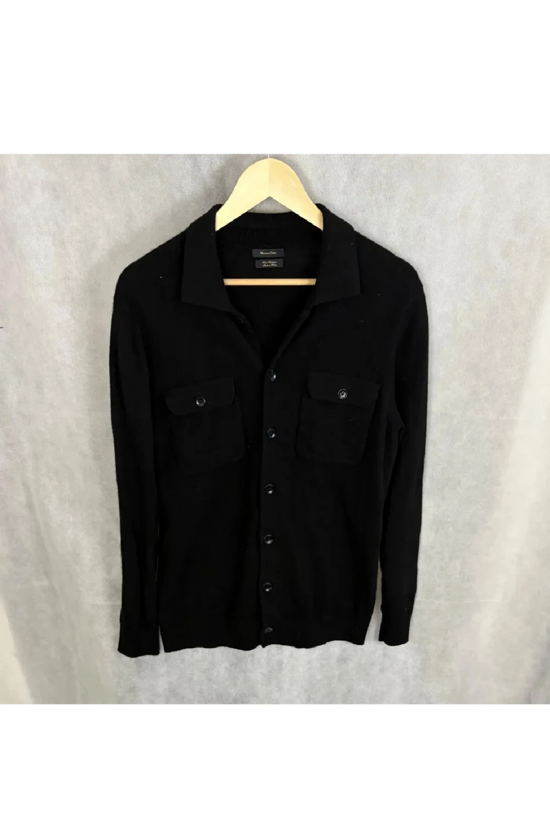 Svart cardigan i ull från Massimo Dutti - 1