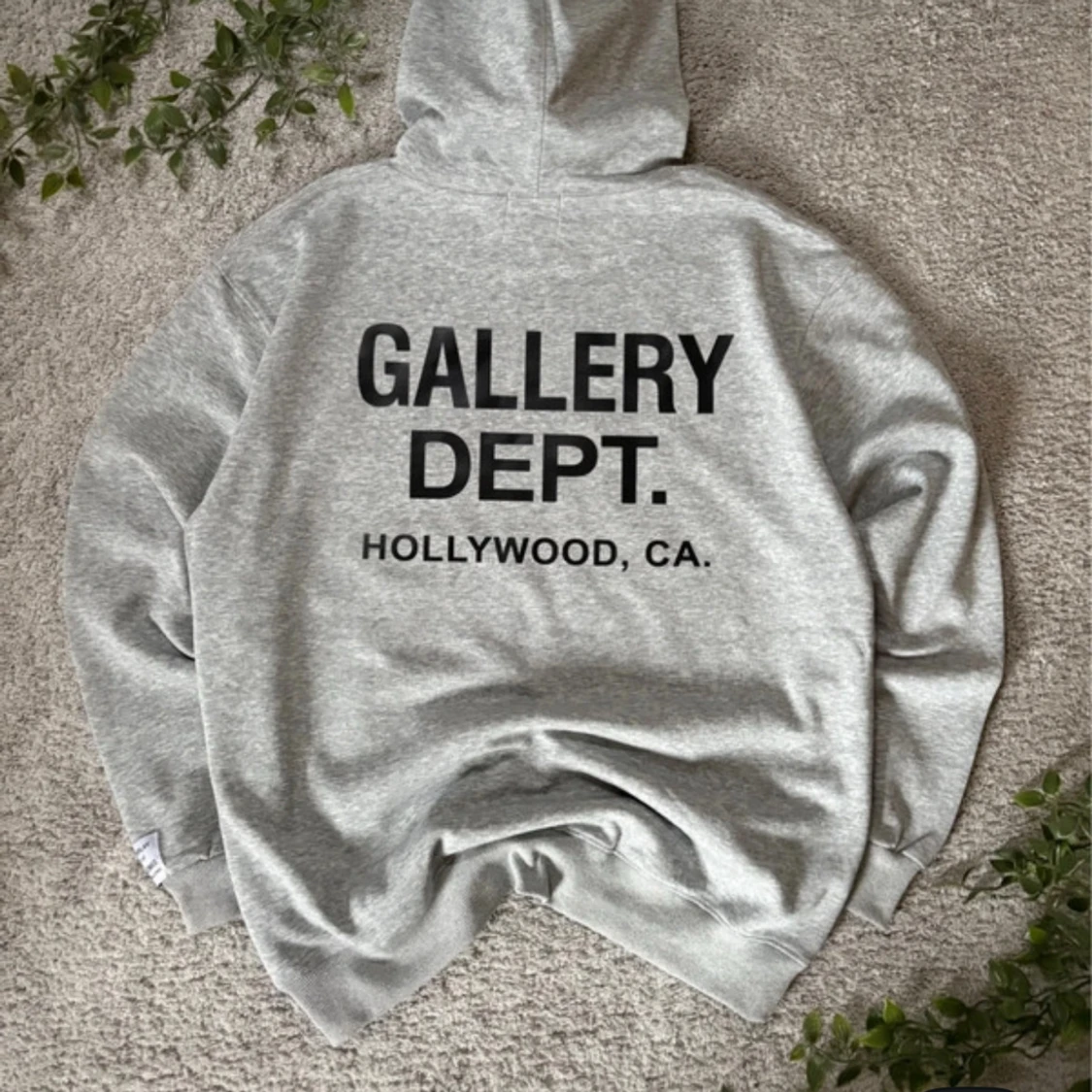 Grå hoodie från Gallery Dept. - 2