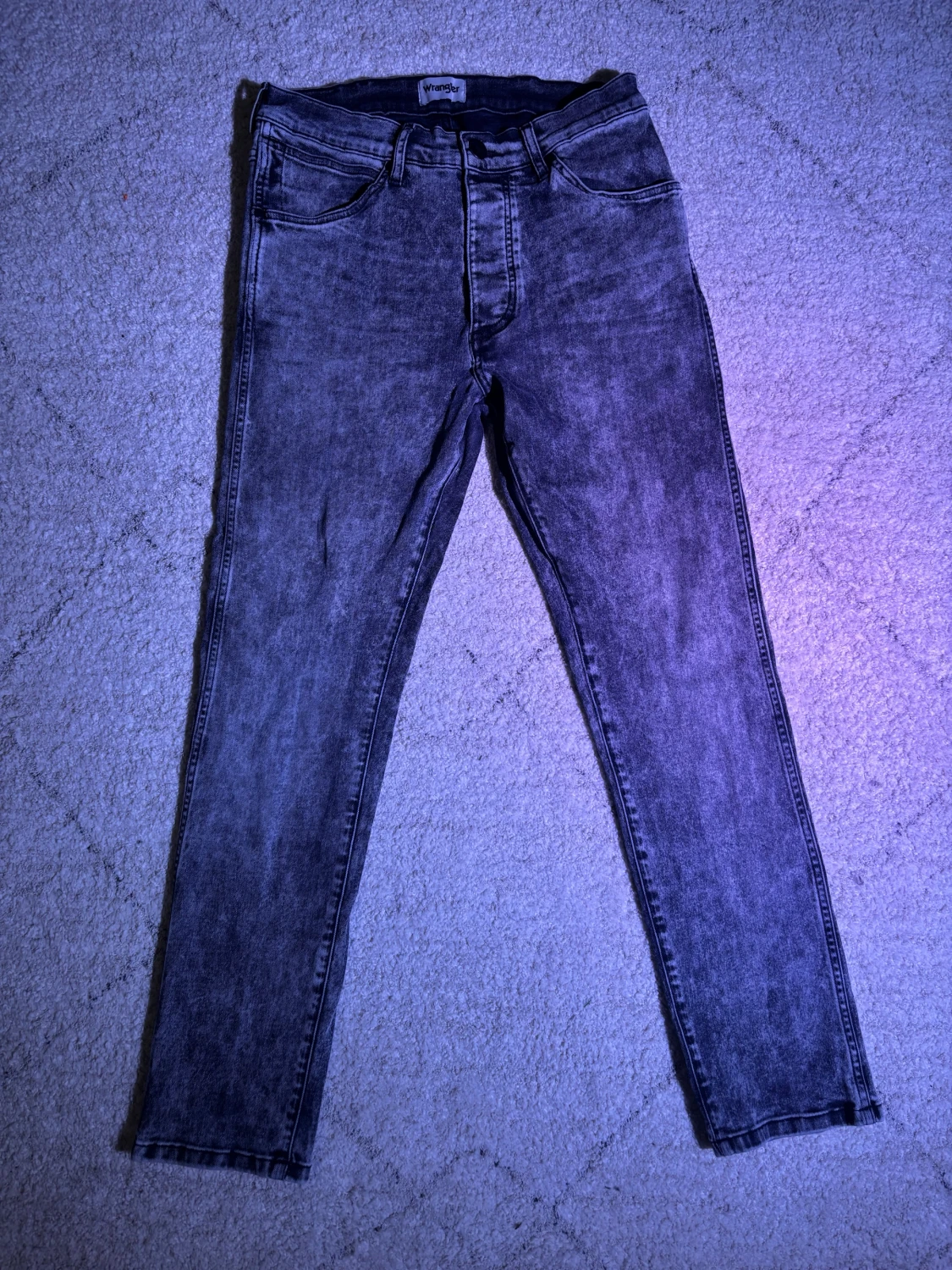 Wrangler svarta jeans W32 L32 - 1