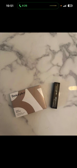 Kicks glow kit. anastasia läpp glans  - Kicks glow kit. anastasia läpp glans 