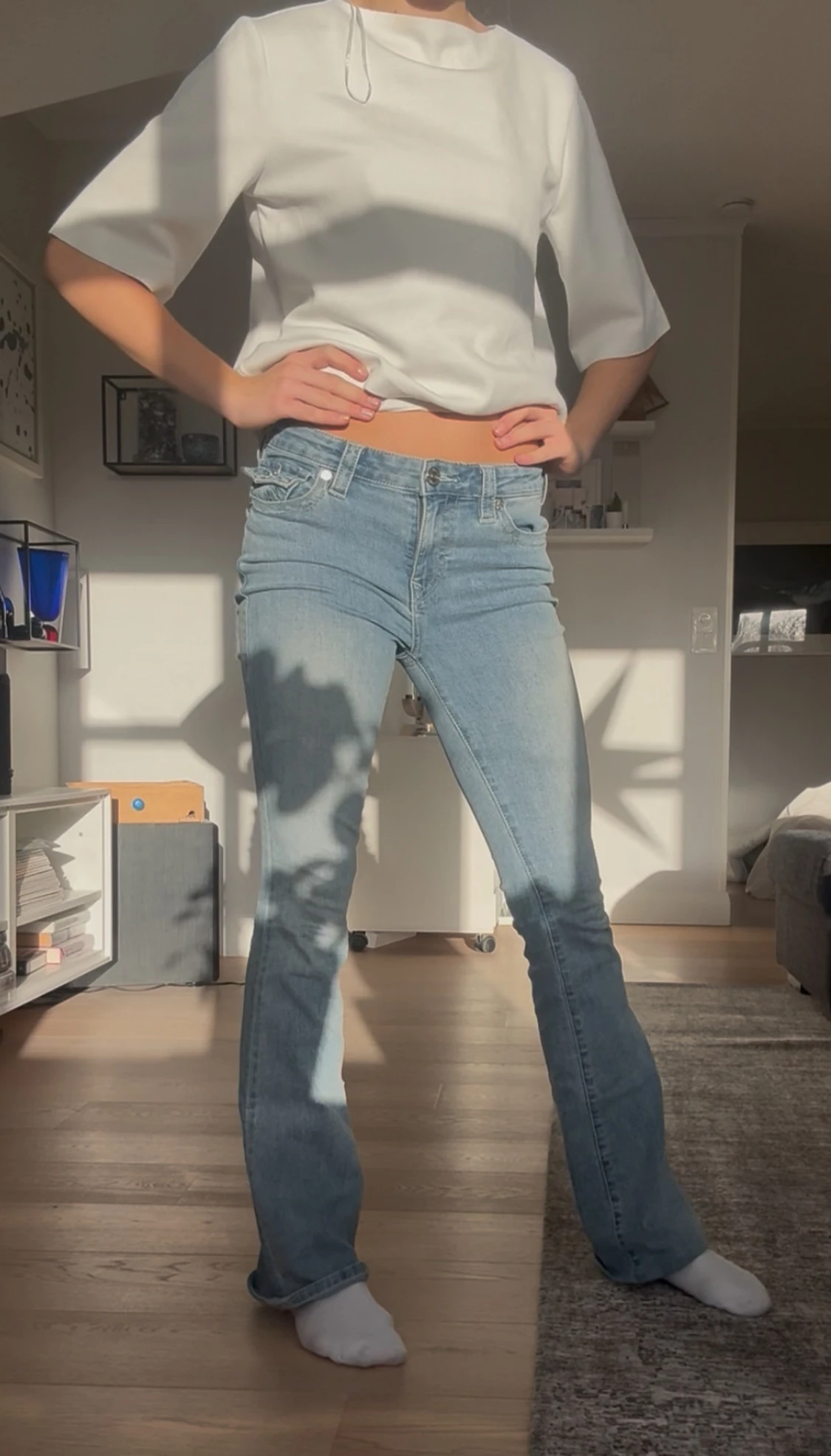 Ljusblå bootcut jeans från True Religion