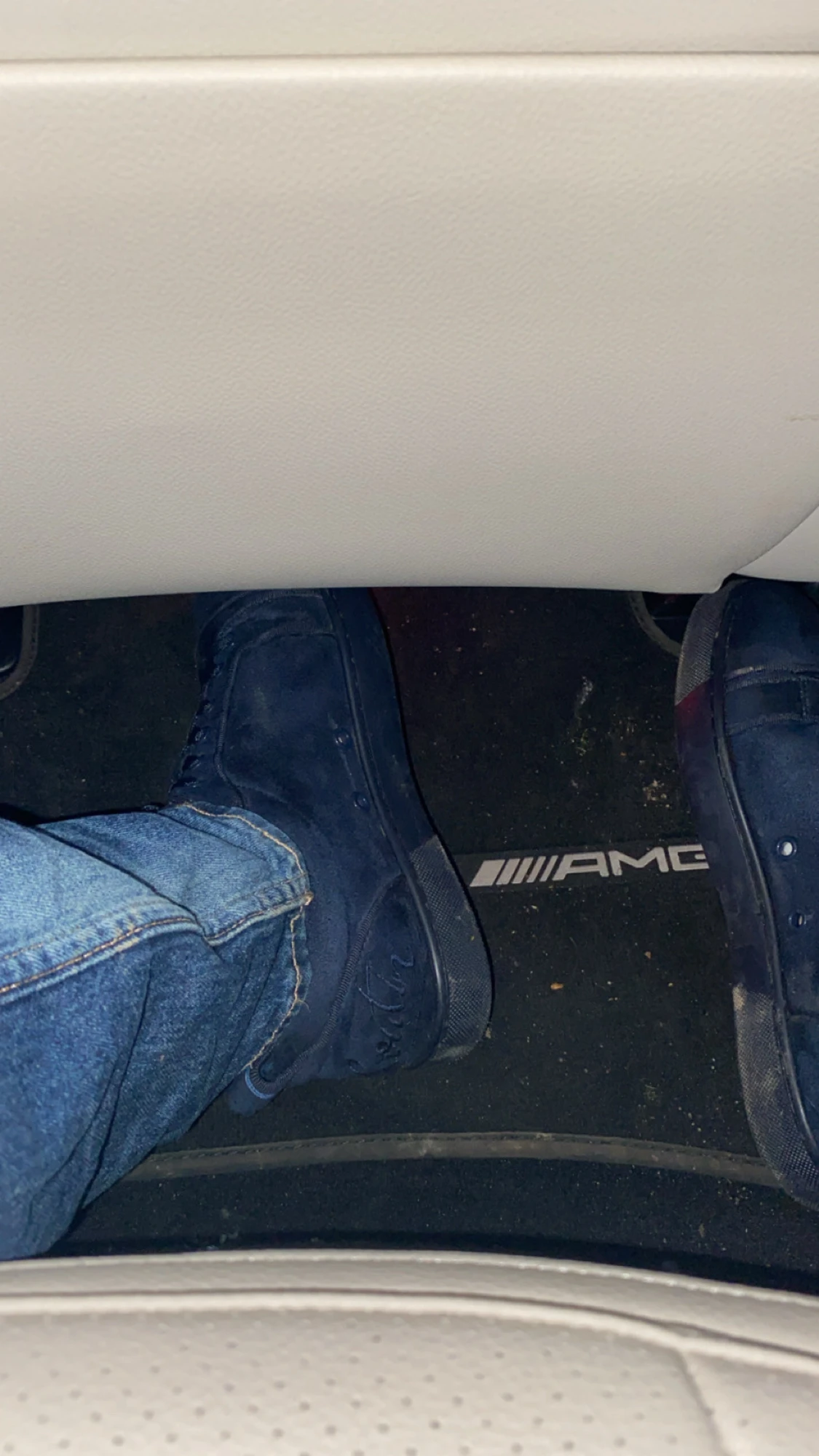 Mörkblå sneakers från Christian Louboutin - 1