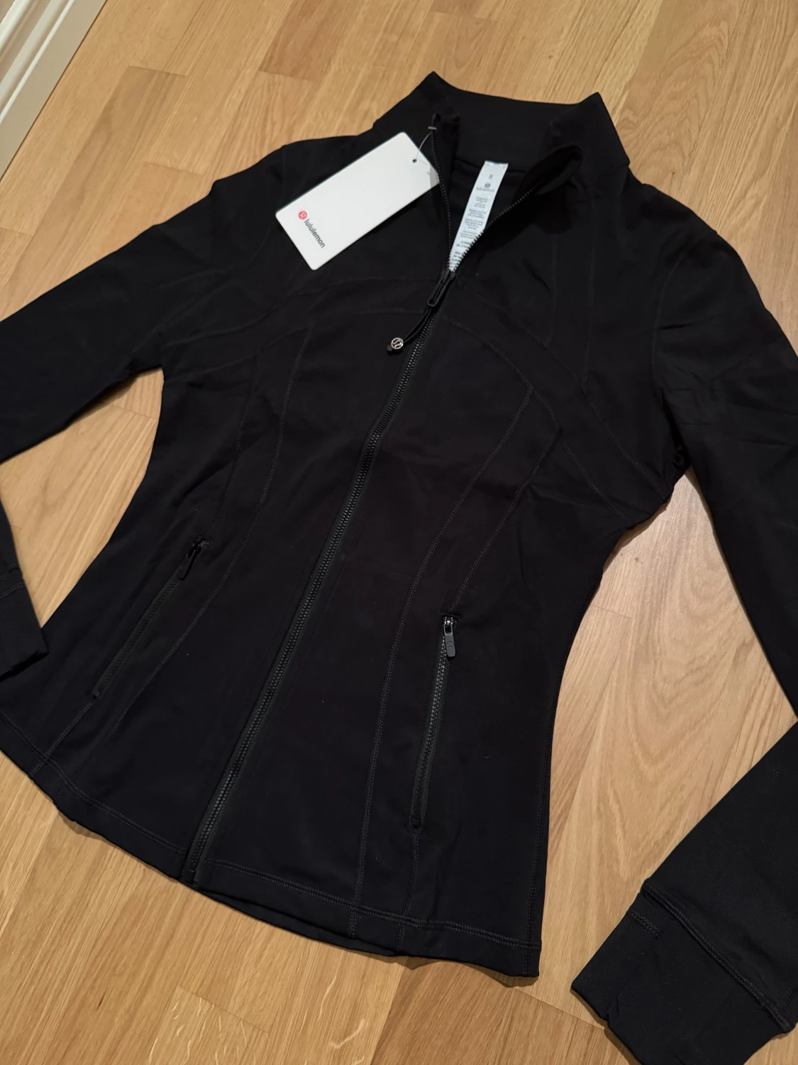 Svart Define träningsjacka från Lululemon
