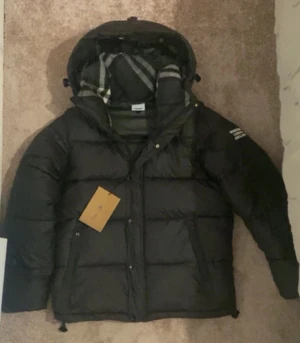 Burberry jacka - Burberry jacka storlek S