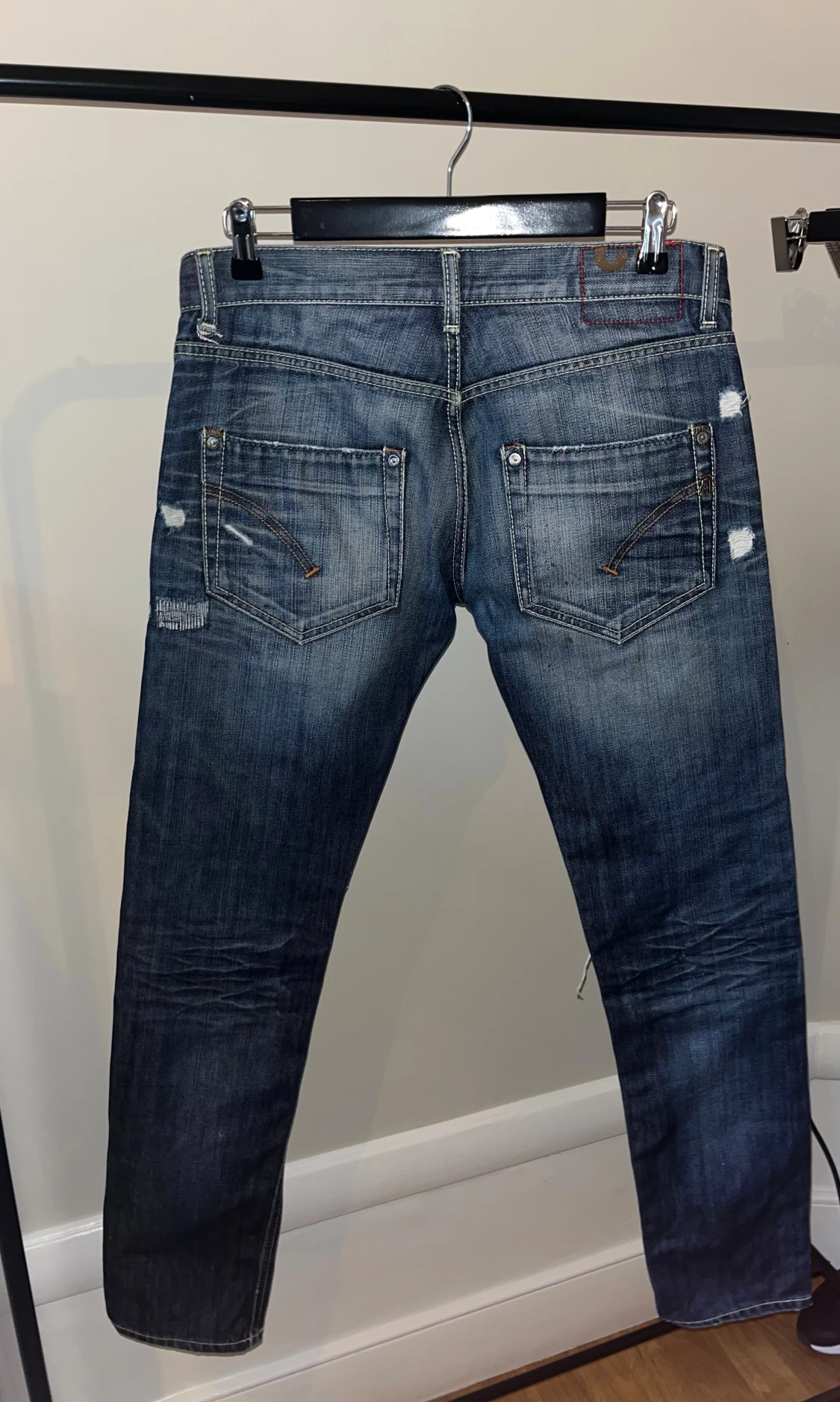 Blå distressed jeans från DSQUARED2 - 1