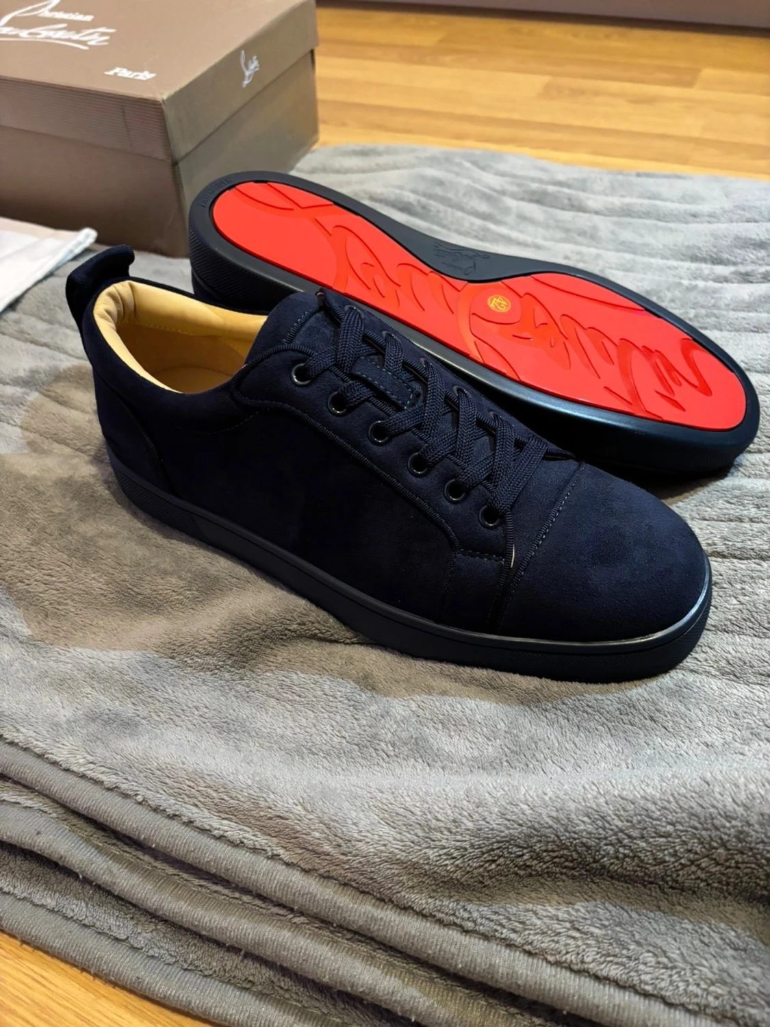 Mörkblå sneakers från Christian Louboutin - 2