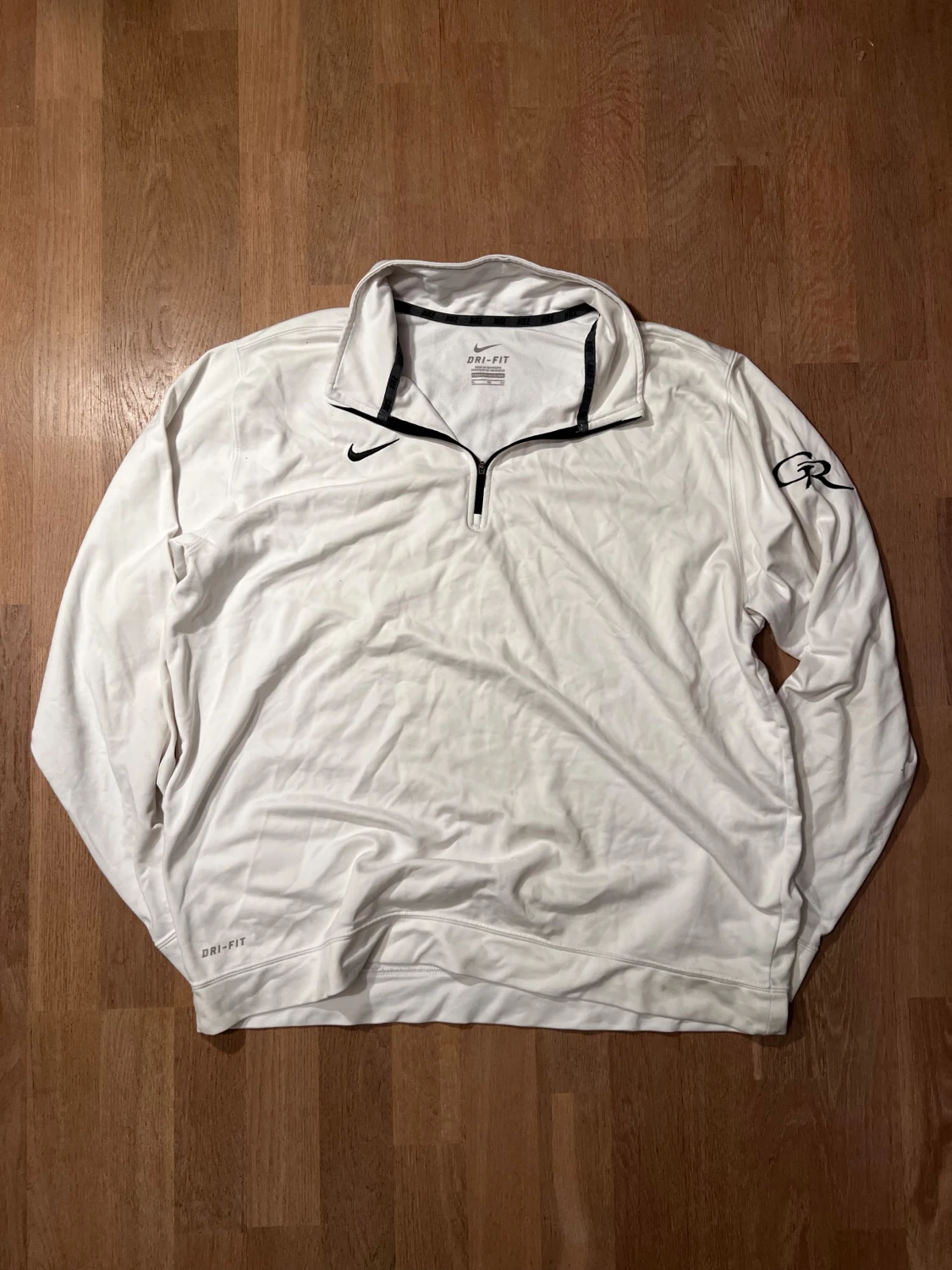 Vit Nike Dri-Fit half zip tröja