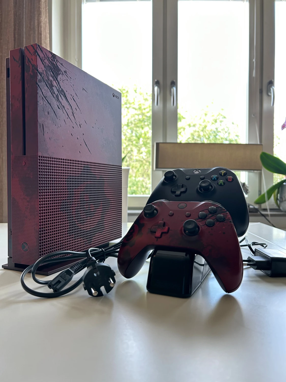 Xbox One S Gears of War 4 Limited Edition