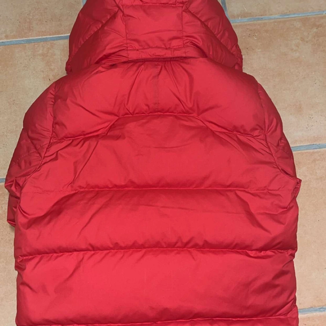 Röd pufferjacka från Polo Ralph Lauren - 1