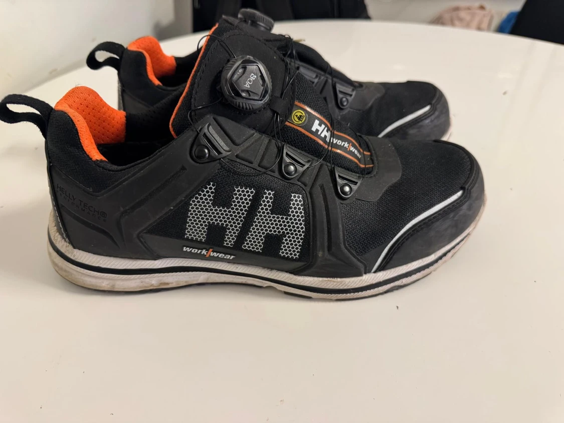 Svarta Helly Hansen Workwear sneakers - 1