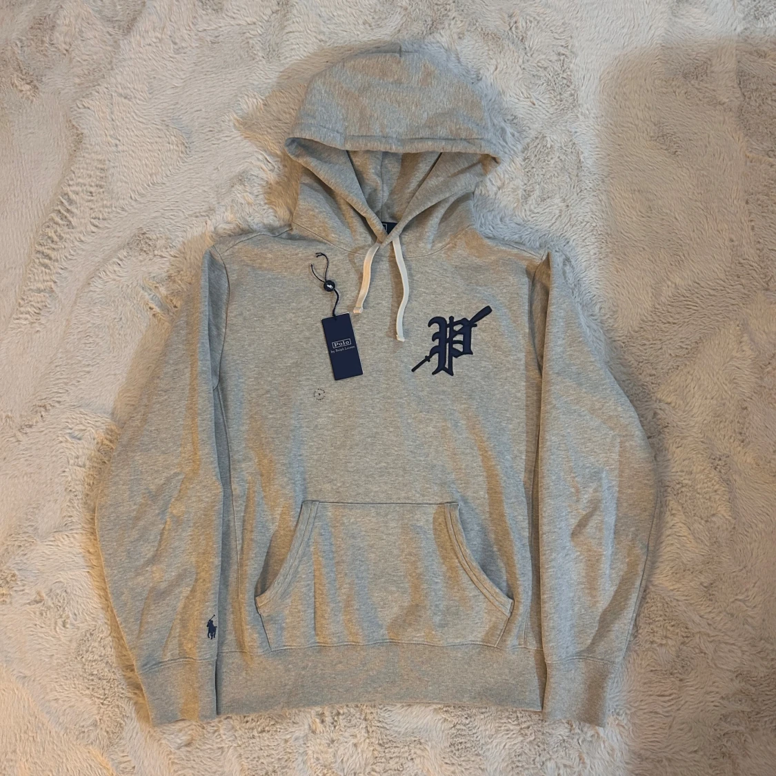 Grå hoodie från Polo Ralph Lauren
