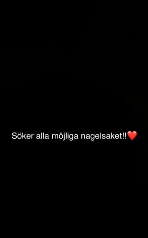SÖKER ALL MÖJLIGA NAGELSAKER!❤️ - Skriv till mig om du har något du vill sälja om det är nagelgrejer! Skicka om du har något du inte vill ha!❤️