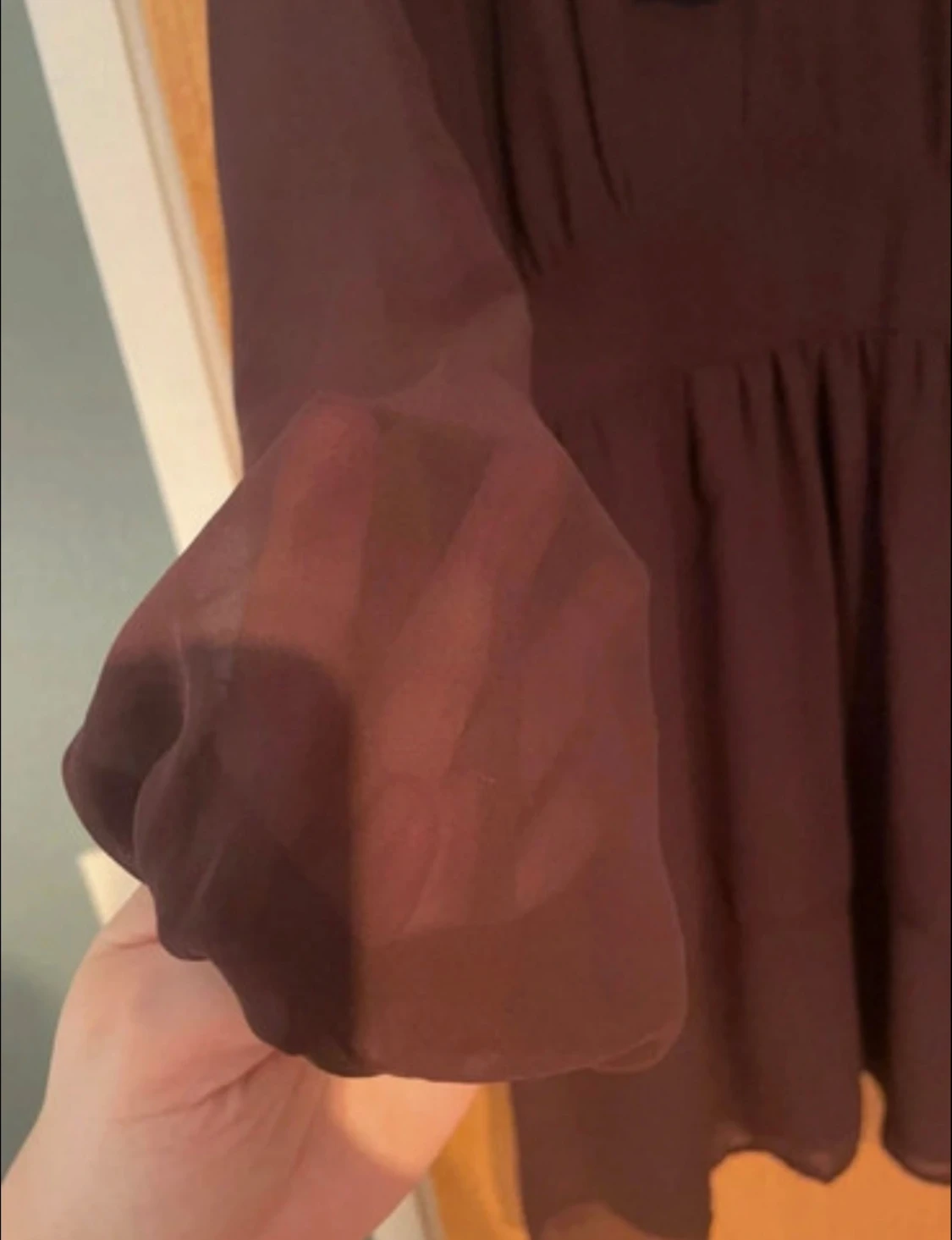 Vinröd klänning från Bubbleroom - 2