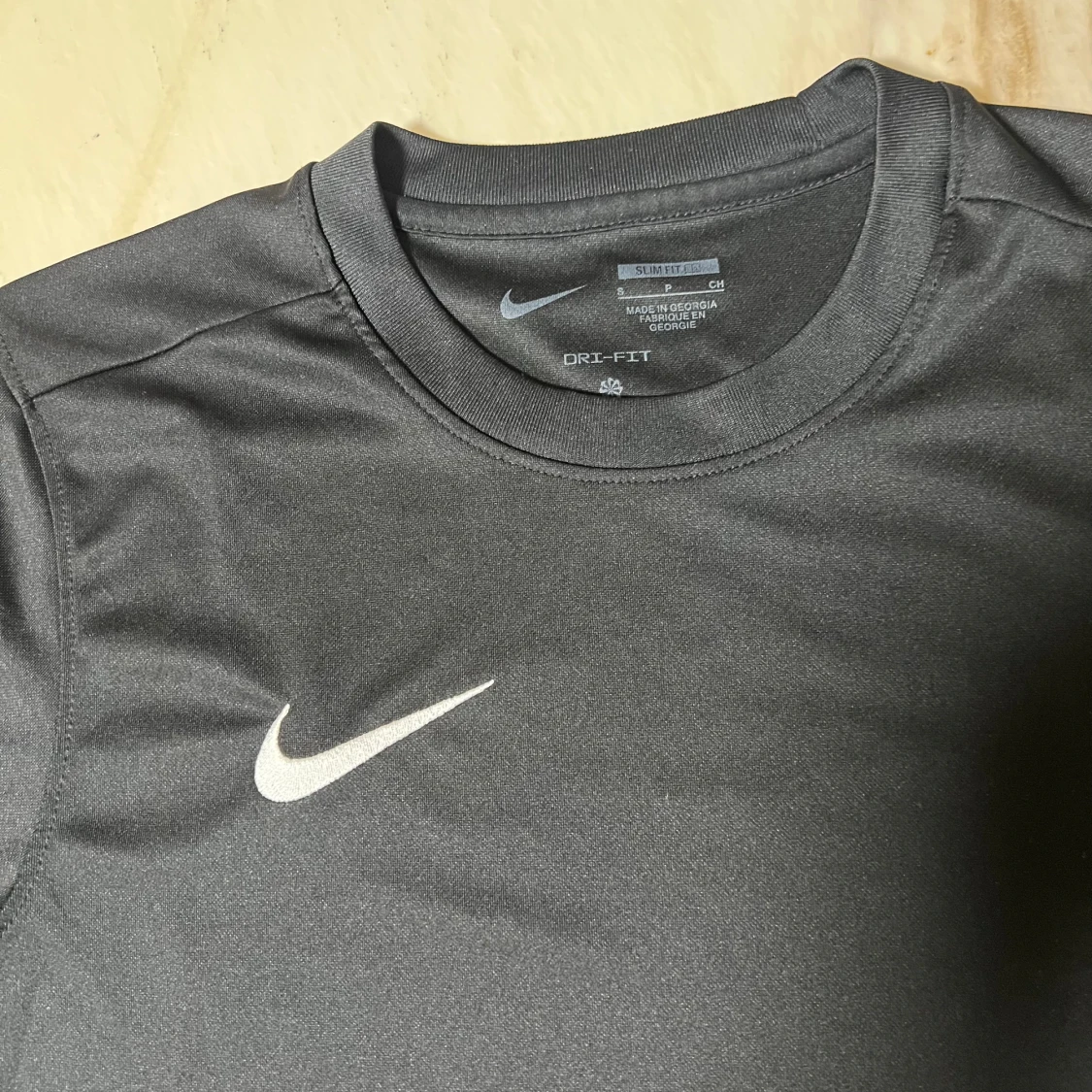 Svart Nike Dri-FIT t-shirt - 1