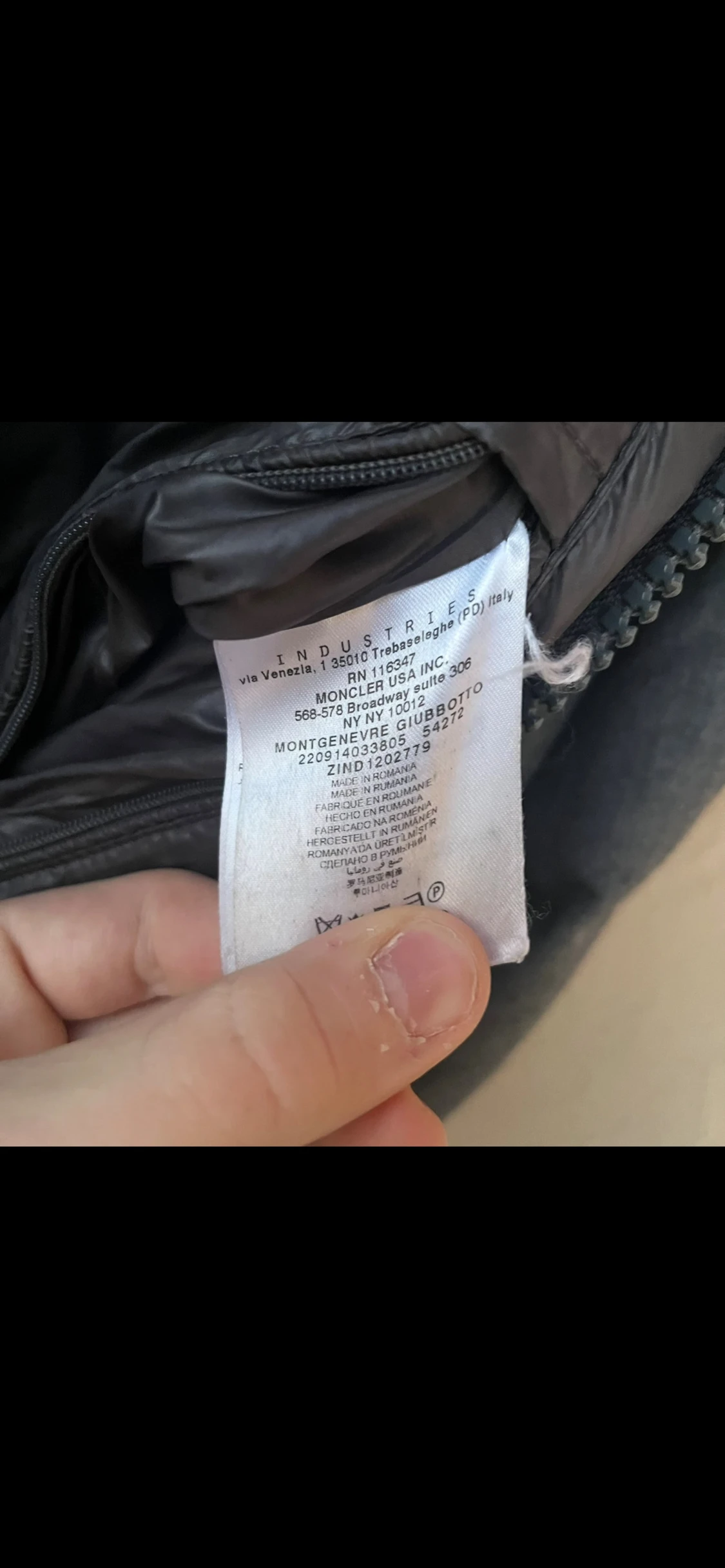 Moncler Montgenevre  - 5