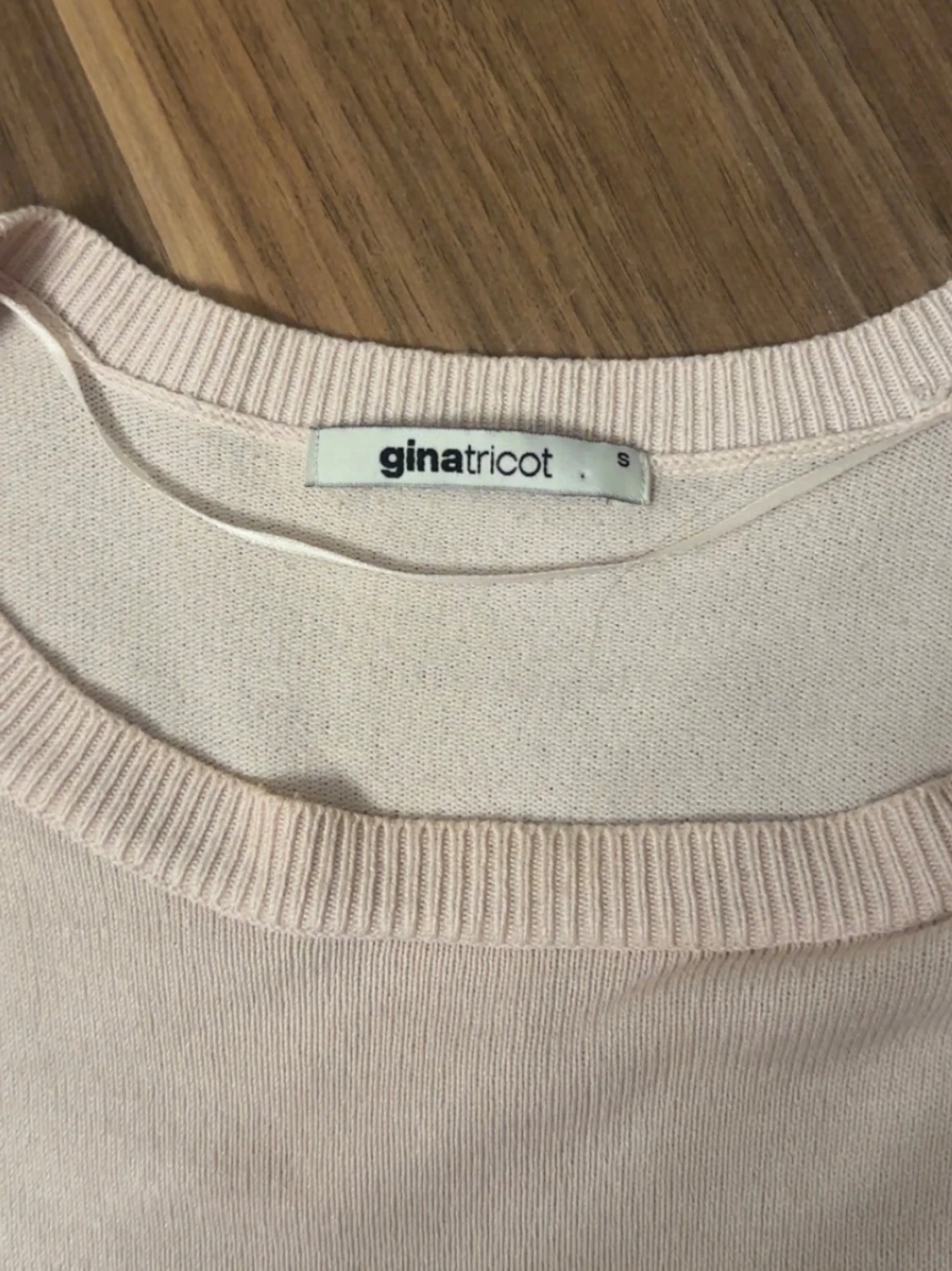 Ljusrosa stickad tröja Gina Tricot - 1