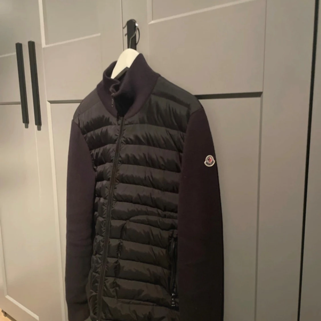 Svart quiltad höstjacka  från Moncler - 1