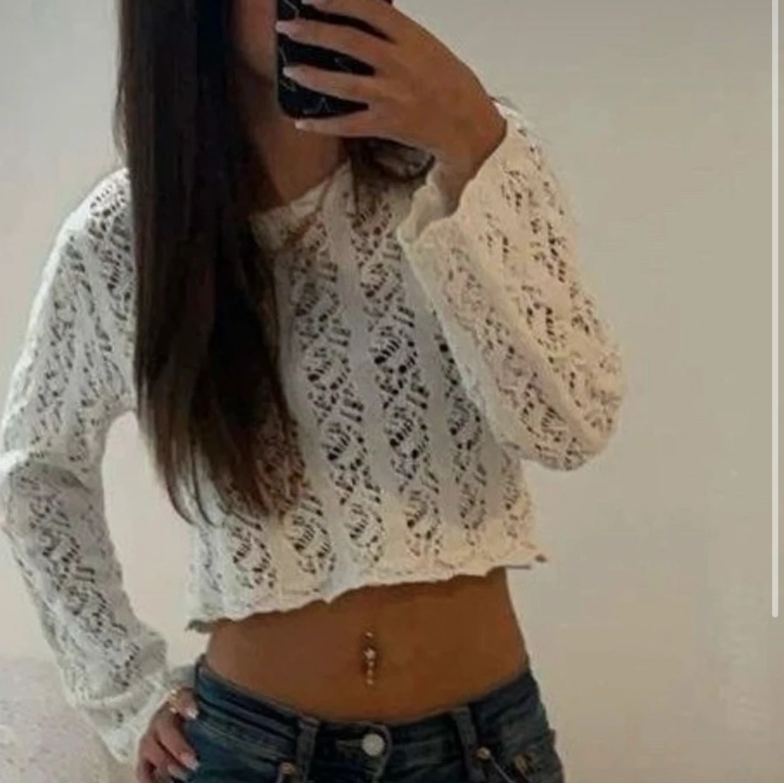 Vit croppad spetsblus