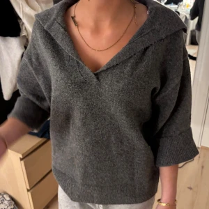 Trekvartsärmad tröja - Kommer ej till användning ❤️