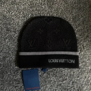 Mössa - Helt ny etikett på 